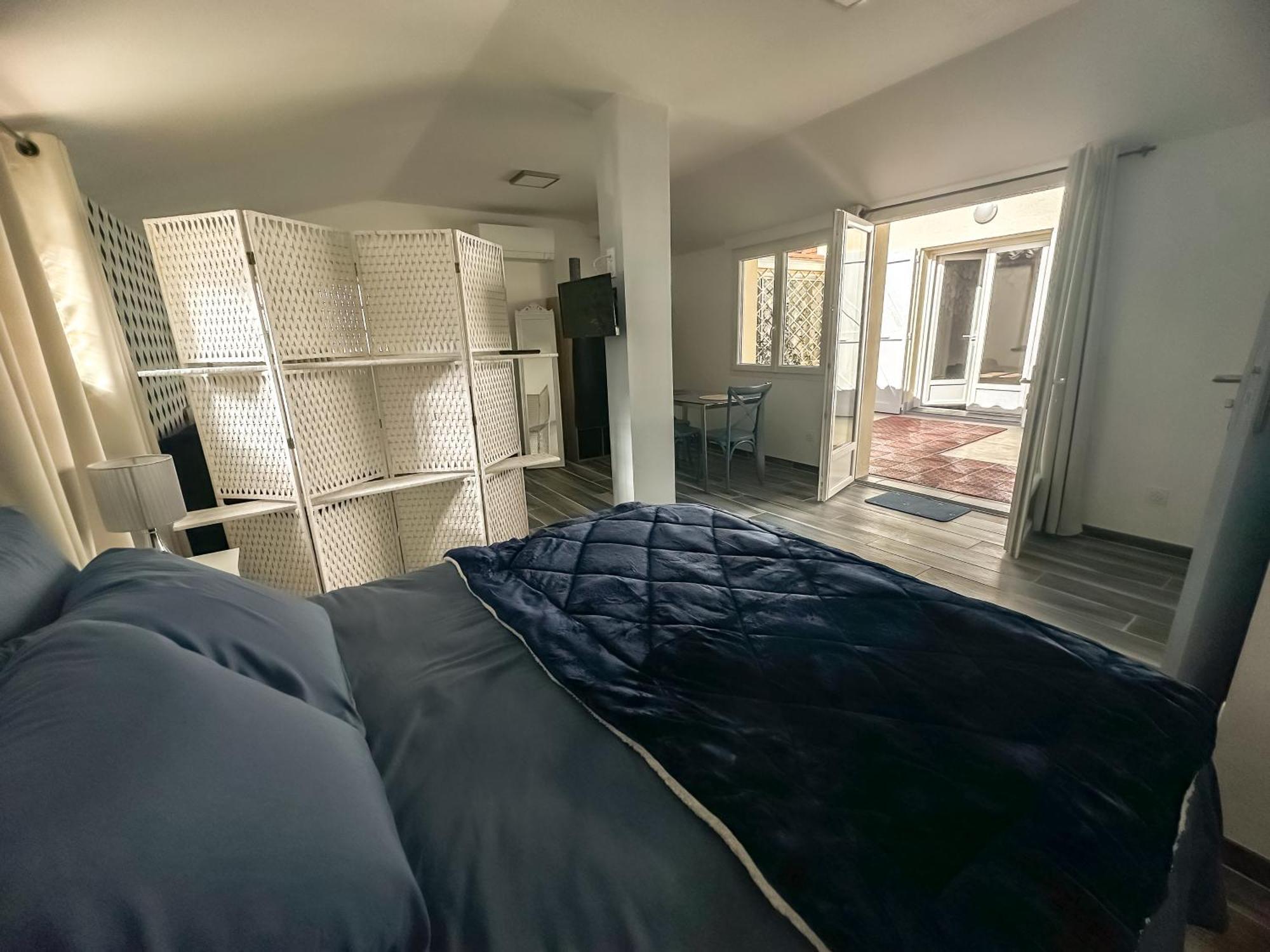 Face Cite - Chambres D'Hotes - Parking & Garage Gratuit - Wi-Fi Gratuit カルカソンヌ エクステリア 写真